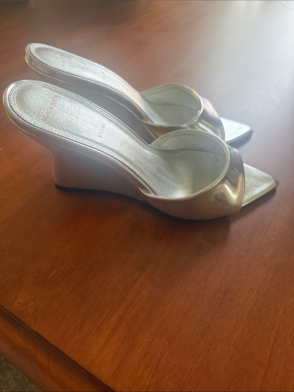 Black Sued Studio Metallic Silver Maeva Mules Wedge Sandals Pointy Toe Sz 38 - Picture 4 of 14
